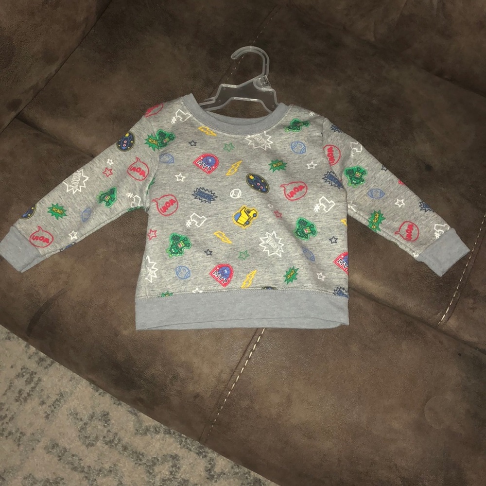 Sweat Shirt
